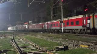 14016-Sadbhavna Express|| Anand vihar Terminal || Raxaual Junction || Depart from Bapudham-Motihari