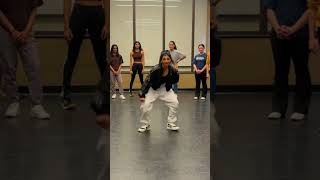 Chunnari Chunnari | Bollywood Fusion Dance Workshop by Eshani | dance trend | SUBSCRIBE :)