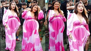 PREGNANT Neha Kakkar's Flaunting Her Clear BABY BUMP With husband Rohanpreet Singh | Neha Kakkar