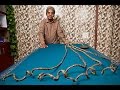 Meet The Man With The Longest Fingernails In The World