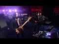 Arctic Monkeys - Do I Wanna Know ? (Live on Letterman)