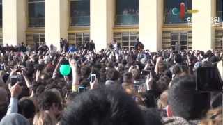 PSY Gangnam Style Flashmob à Paris 싸이 강남 스타일 파리 트로카데로 플래시몹