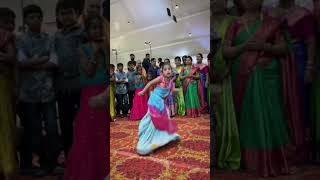 Aatakavala patakavala telugu song #dancevideo Short video