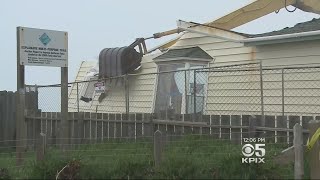 PACIFICA HOME DESTROYED: Crews tear down last remaining home on a Pacifica cliff