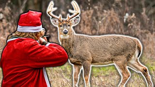 SANTA VS DEER (GREATEST VIDEO YOU WILL EVER  WATCH)