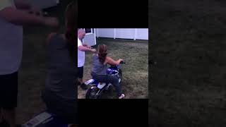 バイク走行中のハプニング動画集 #shorts #面白い #おもしろ #おもしろ動画 #ハプニング #笑い #爆笑