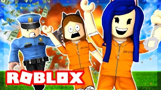 Something Scary Is Happening Escape The Evil Hospital In Roblox - escape your worst nightmare obby roblox