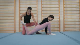 5 TOP STRETCHES WITH PARTNER