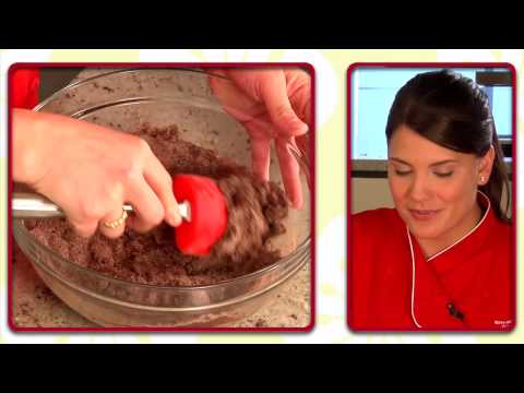 How to Make Chewy Chocolate Cookies with Betty Crocker How to Make Chewy Chocolate Cookies with Betty Crocker