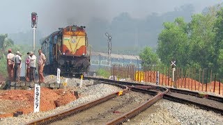 Furious Konkan Railway : Fierce ERS ALCO with Pune Ernakulam Superfast Express Thrashes Murdeshwar