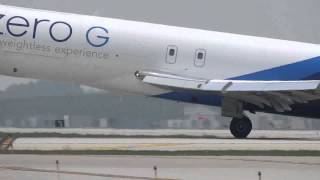 Zero Gravity Boeing 727 -227Adv(F) Takeoff from Chicago O'Hare KORD / ORD Airport