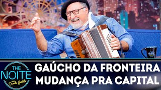 Gaúcho da Fronteira canta Mudança pra capital | The Noite (19/09/18)