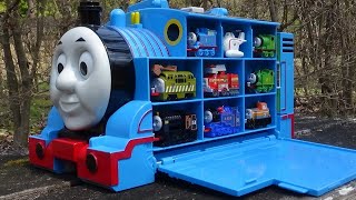 Big Thomas station & 9 Trains ☆ Thomas & Friends hide and seek in park!