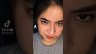 Wajah wanita ini sungguh cantik dan manis