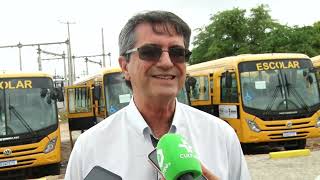 Governo do Estado entrega novos ônibus escolares