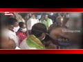 సారు ని గట్టిగా ఆశీర్వదించిన గజరాజు cm kcr elephant blessings video goes viral tolivelugu tv