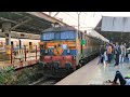 12125 MUMBAI CSMT - PUNE JUNCTION PRAGATI EXPRESS DEPARTURING DADAR STATION || INDIAN RAILWAY