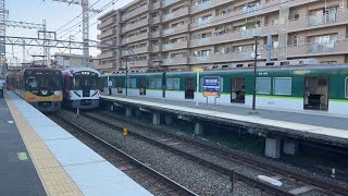 [京都］京阪8000系淀屋橋行き 龍谷大前深草駅通過