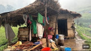 Best life in rainy day || This is himalayans shepherd life || primitive rural village.