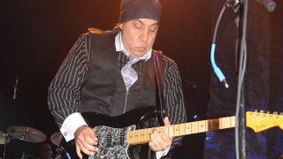 Bruce Springsteen Bandmate Steven Van Zandt Scoops LILYHAMMER Netflix Series