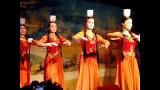 China Xinjiang Xin-Jiang 新疆 Ürümqi Ürümuqi 乌鲁木齐Uyghur 維吾爾 minority native indigenous folk dance 74