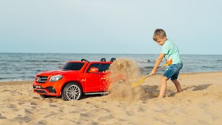 Melissa helps little brother Arthur with his Car - Summer adventures
