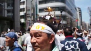 下町の祭り　下谷神社大祭　本社神輿渡御　２０１６．５．８　Mikoshi Festival Shitaya Shrine Tokyo Japan