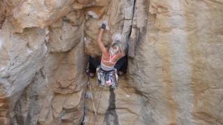 Esther Renita climbs Trojan, 25 at Mt Arapiles