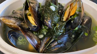 Mussel & Seaweed Soup青口海帶湯