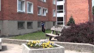 EPIC PARKOUR  FAIL