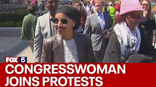 Congresswoman Ilhan Omar joins Columbia protests