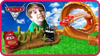 Cars 3 Toys Willy's Butte Transforming Track Set - Ryan's Playroom