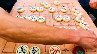 街头象棋实战，运子如神的攻击，高手步步追杀，招招都是致命招