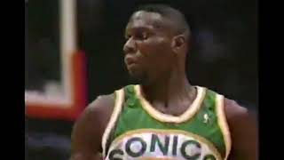 S. Kemp - Sonics at Rockets - 11/26/94 (his 25th birthday)