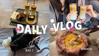 日常VLOG🐈‍⬛ : お出かけBAG紹介👜💞 / 友達と新大久保カフェ☕ ＆ 念願の tar Dinner🍸🤍/ aespa渋谷POPUP🦋✨️＆ 卒制 ✍🏻