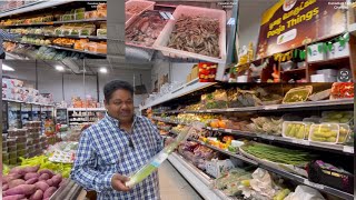 தமிழர் நிர்வாகத்தில் உள்ள New Ocean Supermarket Canada