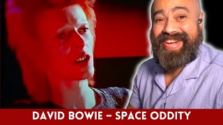 David Bowie Reaction: Classical Guitarist REACTS to David Bowie Space Oddity