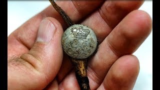 Metal Detecting - Amazing Colonial Finds at 250 Year Old Site