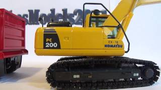 Komatsu PC200-8 Excavator Review - NZG 1:50