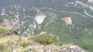 Ալավերդի, անդունդի եզրին անձրևի տակ - raining cats and dogs