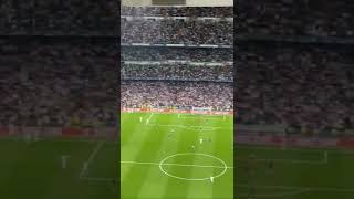 Así enloqueció el Bernabéu con el gol de Benzema que adelantó al Real Madrid ante el Manchester City