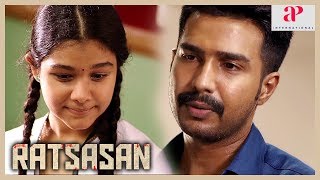 Ratsasan Movie Scenes | Vishnu Vishal learns Trishala has a twin sister | Kaali Venkat