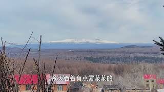 骑行穿过长白山鲁能胜地，看人参种植园，遥看长白山雪顶，美翻了