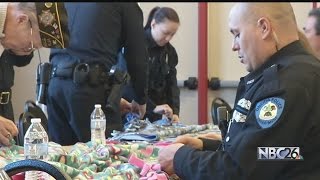 Oneida Police Department make blankets for community