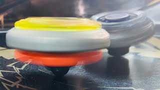 Beyblade Gravity Destroyer AD145WD vs Rock Giraffe R145WB INSANE METAL FIGHT!!!!