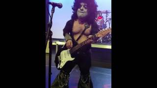 Mini KISS: Strutter