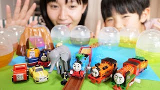 カプセルプラレール きかんしゃトーマスGO!GO!地球まるごとアドベンチャー編全17種類/ Capsule toy Thomas and Friends BWBA complete