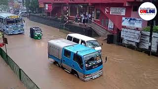 Nawalapitiya town goes under water due to the torrential rain experienced in the area