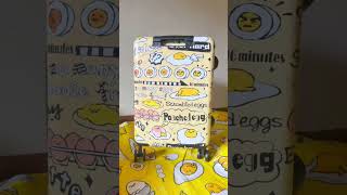 Unboxing my Gudetama luggage 💛🛄 #gudetama #sanrio #shorts #unboxing #travel