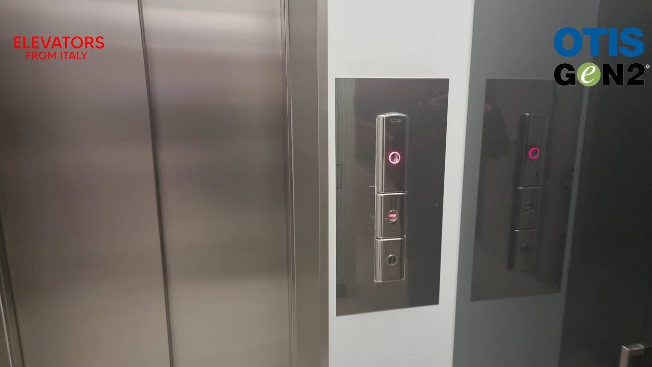 2017 Otis Gen2 Mrl Traction Elevator Roma Termini Railway Station Rome